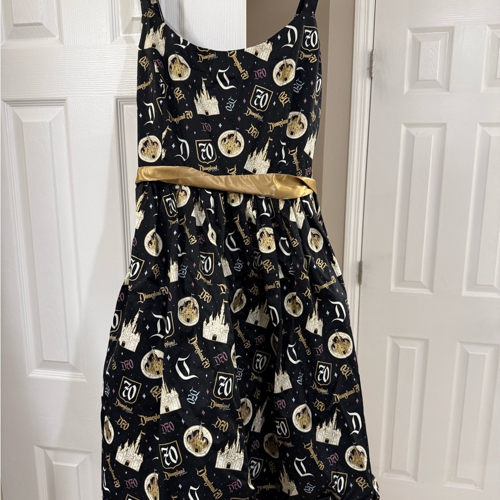 Disney Parks Disneyland 70th Anniversary Dress NWT XL - Picture 5 of 11